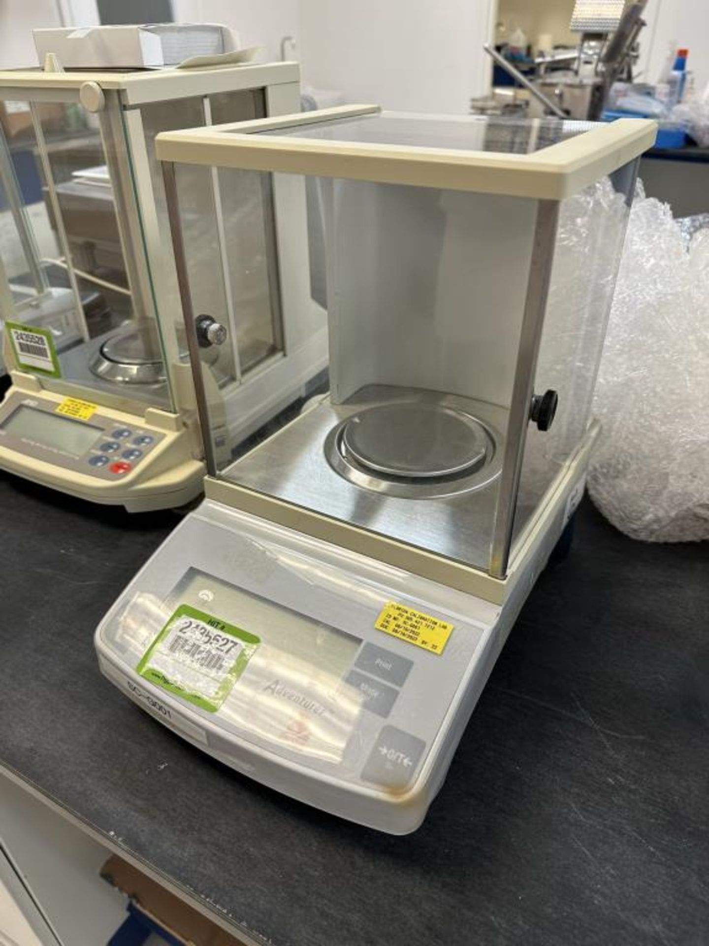 Ohaus AR1530 Analytical Balance