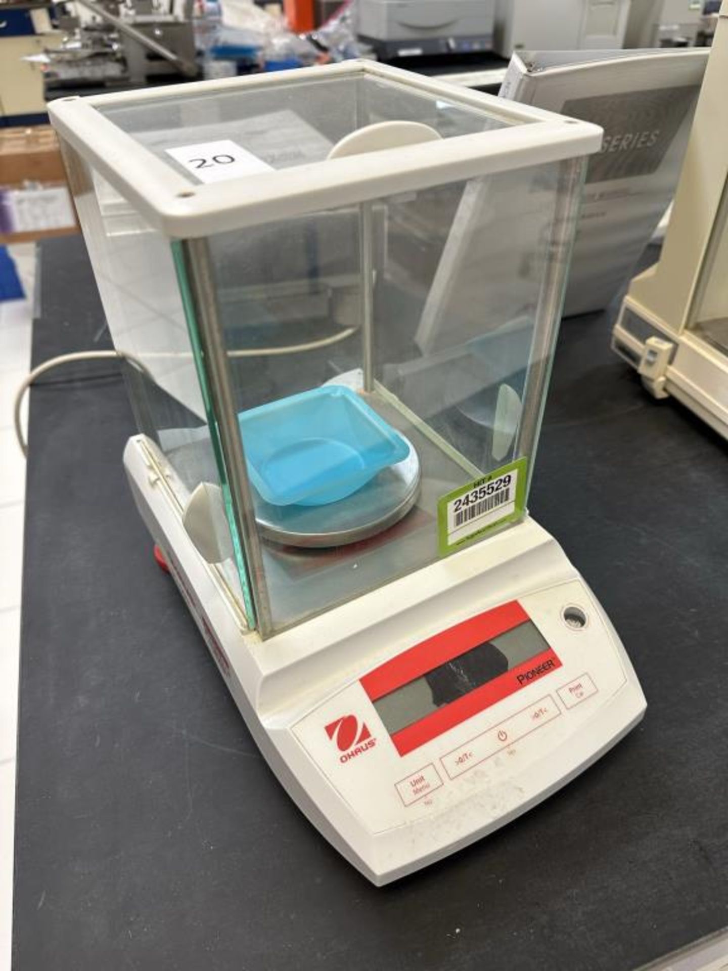 Ohaus PA153 Analytical Balance