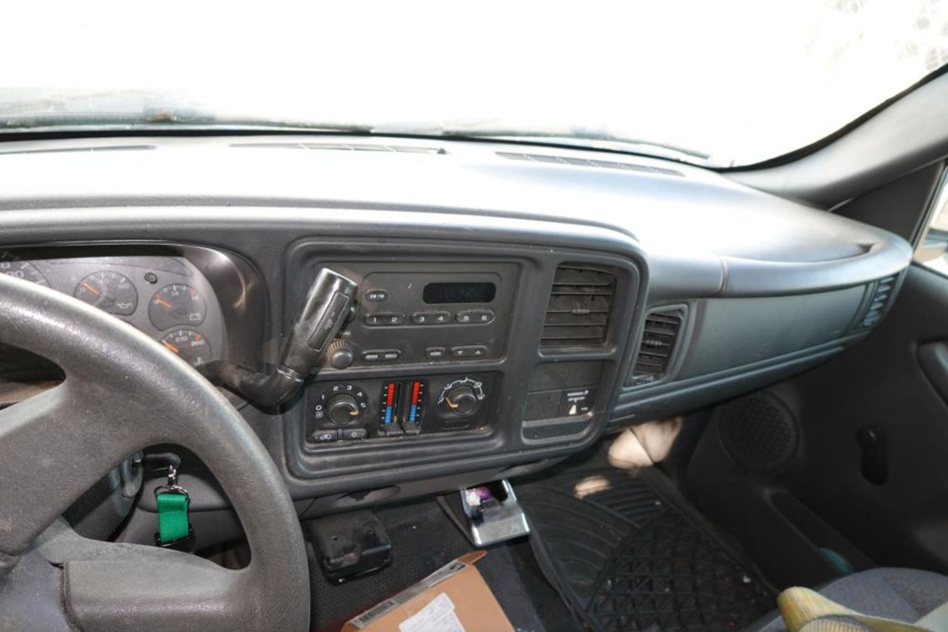 2006 Chevrolet Silverado 2500 HD Pickup Truck - Image 4 of 13
