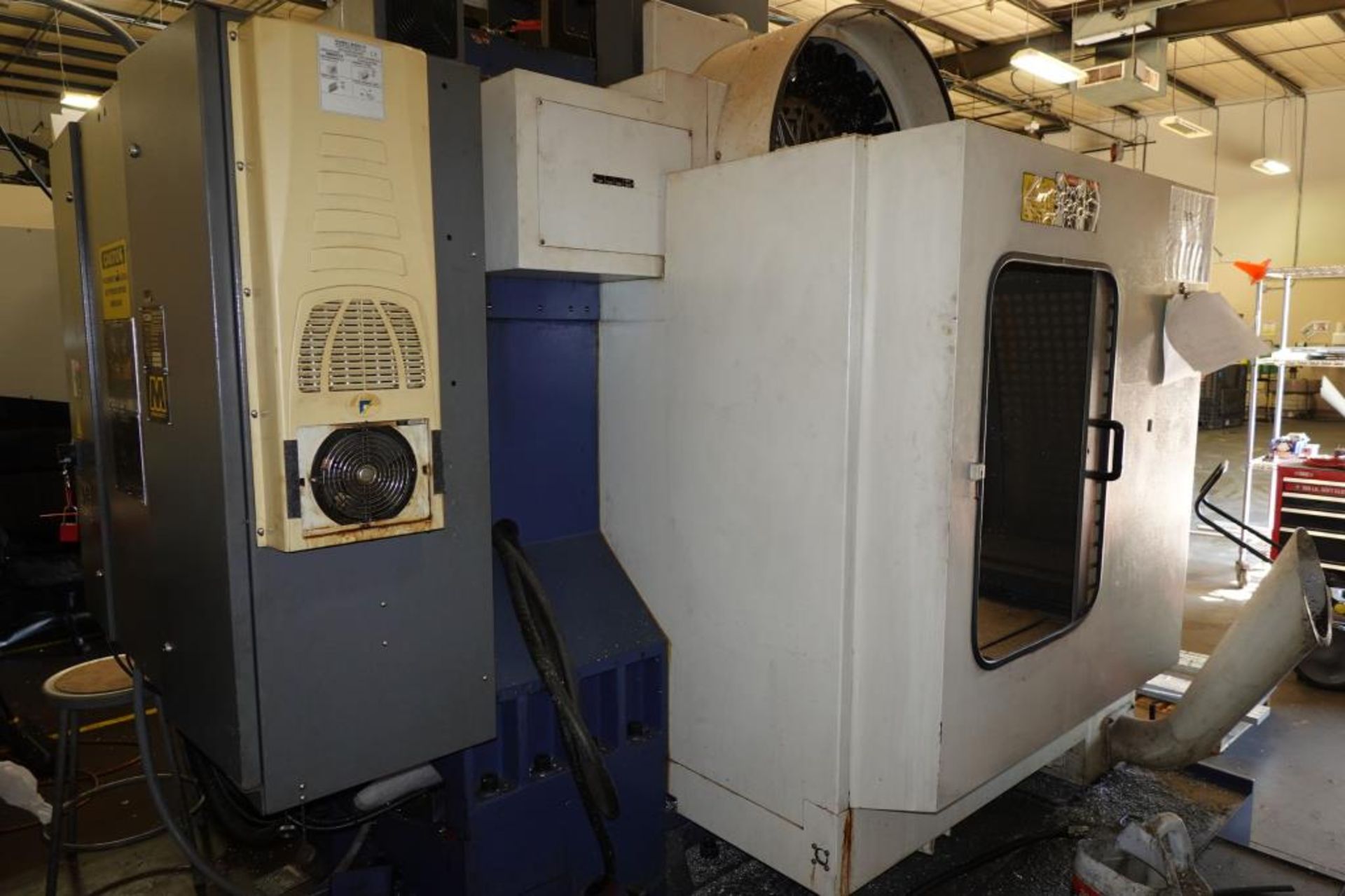 YCM 1020A Vertical Machining Center (Inoperable) - Image 9 of 12