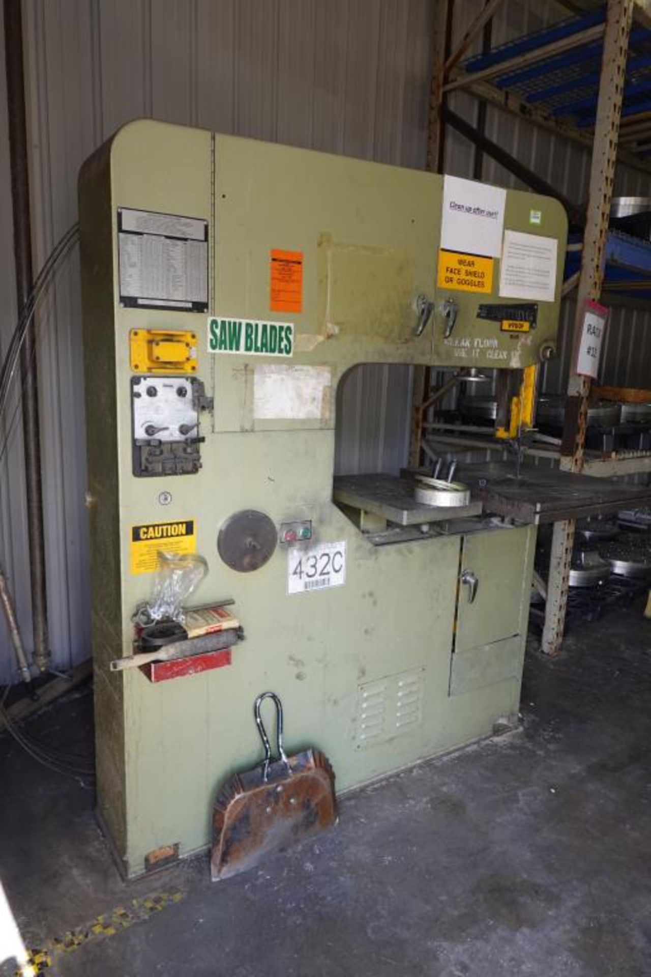 Spartrite V900F Heavy Duty 36" Vertical Bandsaw - Image 8 of 13