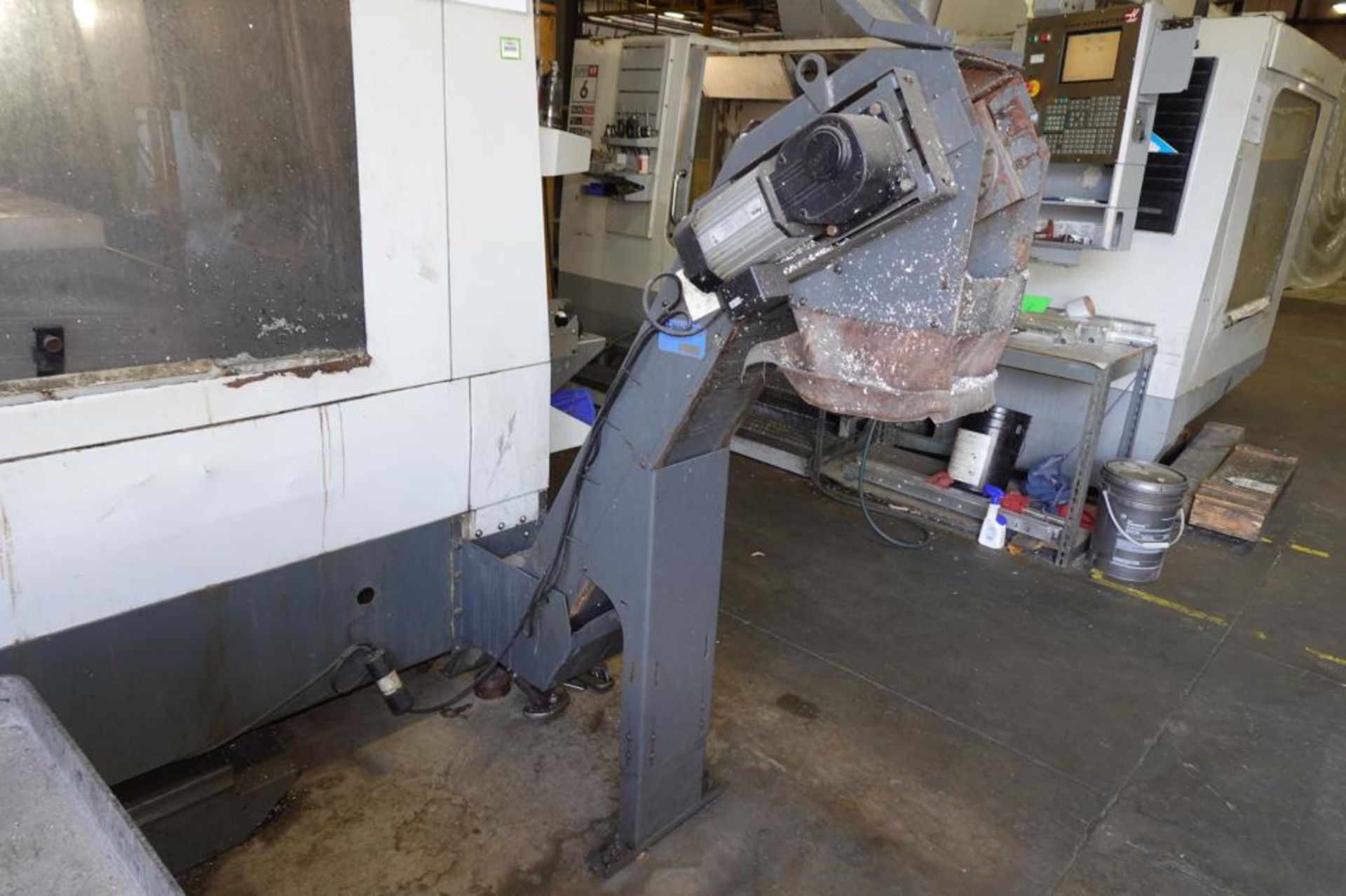 Haas VF-6SS Vertical Machining Center (Inoperable) - Image 11 of 17