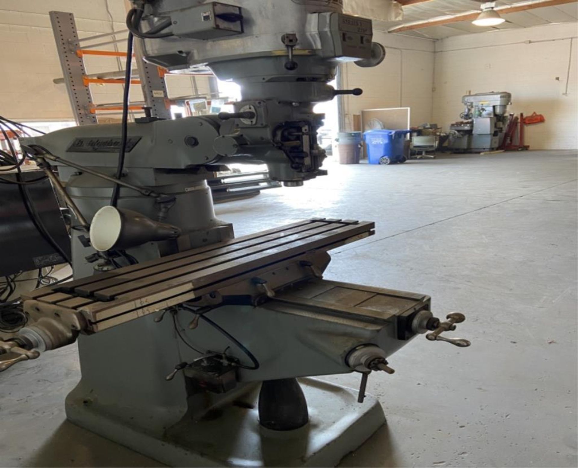 Bridgeport  Vertical Milling Machine - Needs Repairs