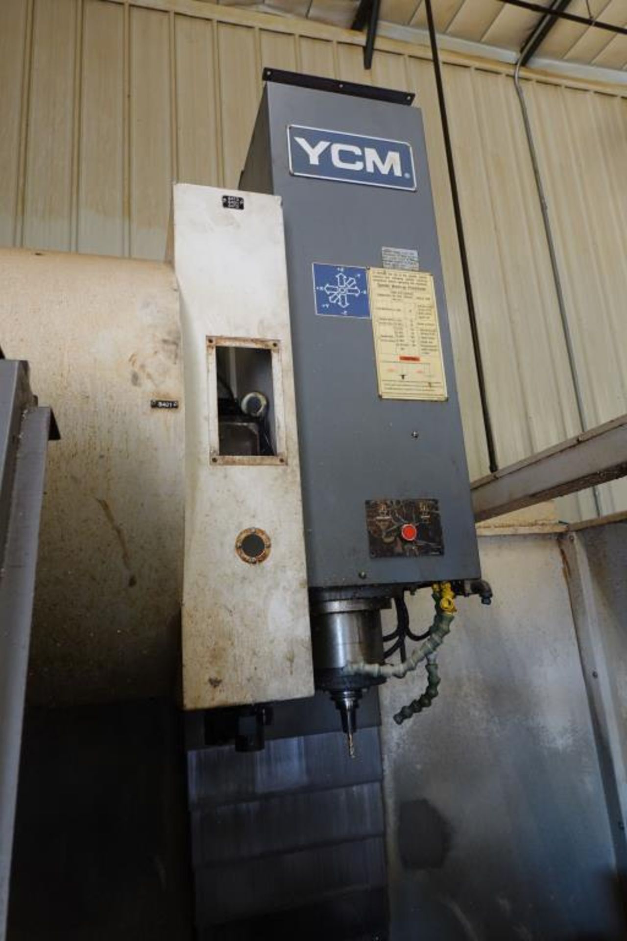 YCM 1020A Vertical Machining Center (Inoperable) - Image 5 of 12