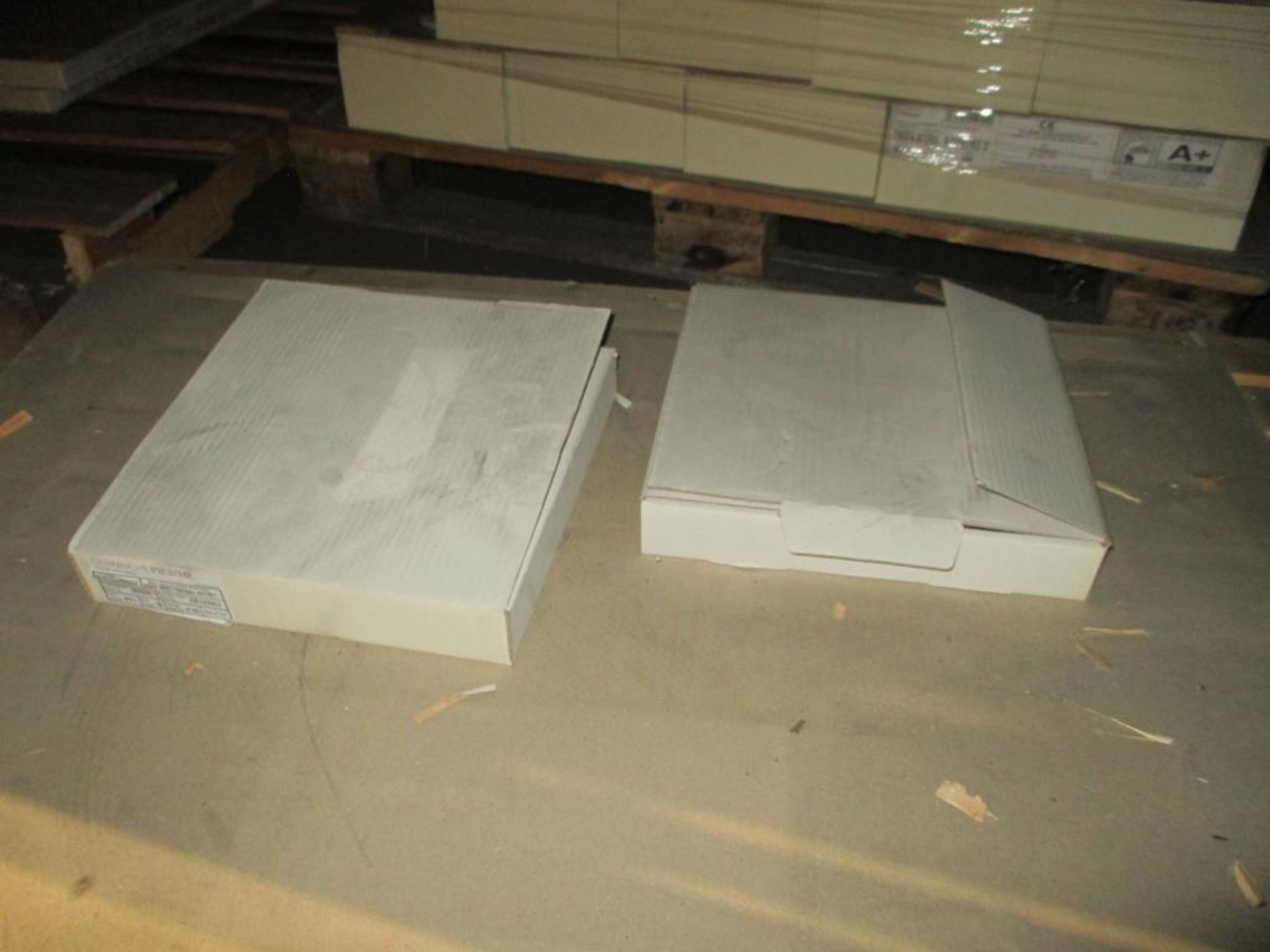 (18) Pallets of Assorted Tiles - Image 14 of 20