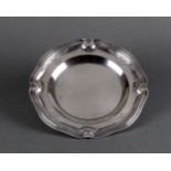 ROUND SILVER PLATE WITH CONTOURED EDGE AND FILLET MOULDINGS DECORATED WITH SHELLS