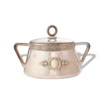 FABERGÉ NEOCLASSICAL STYLE SILVER SUGAR BOWL WITH COVER DECORATED WITH LAUREL WREATHS House of Faber