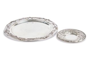 SET OF TWO SILVER SERVING TRAYS