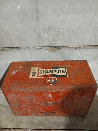 A Champion Toolbox & Tools - Image 2 of 2
