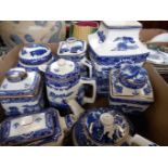 8 Pc Blue & White Rington's Teaware