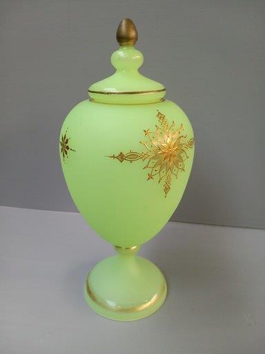 Green Opaline Style Glass Lidded Mantel Vase (A/F) - Image 2 of 4