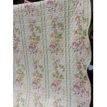 Cream Patterned Quilt L260cm x W268cm