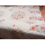 White Patterned Durham Quilt (A/F) L184cm x W124cm