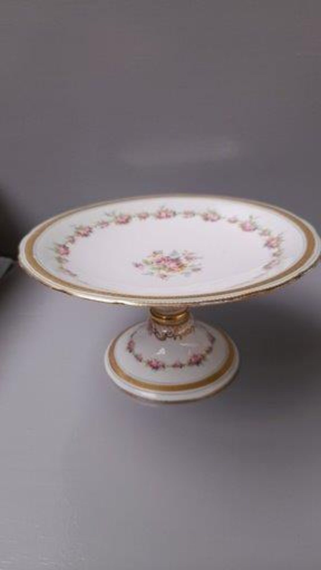 14Pc Victorian Dessert Plates & Cake Stand - Image 2 of 3