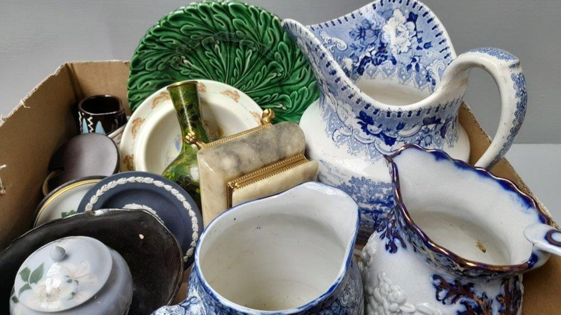 Box Including Blue & White Toilet Jug, Assorted Jugs, Bowls Etc