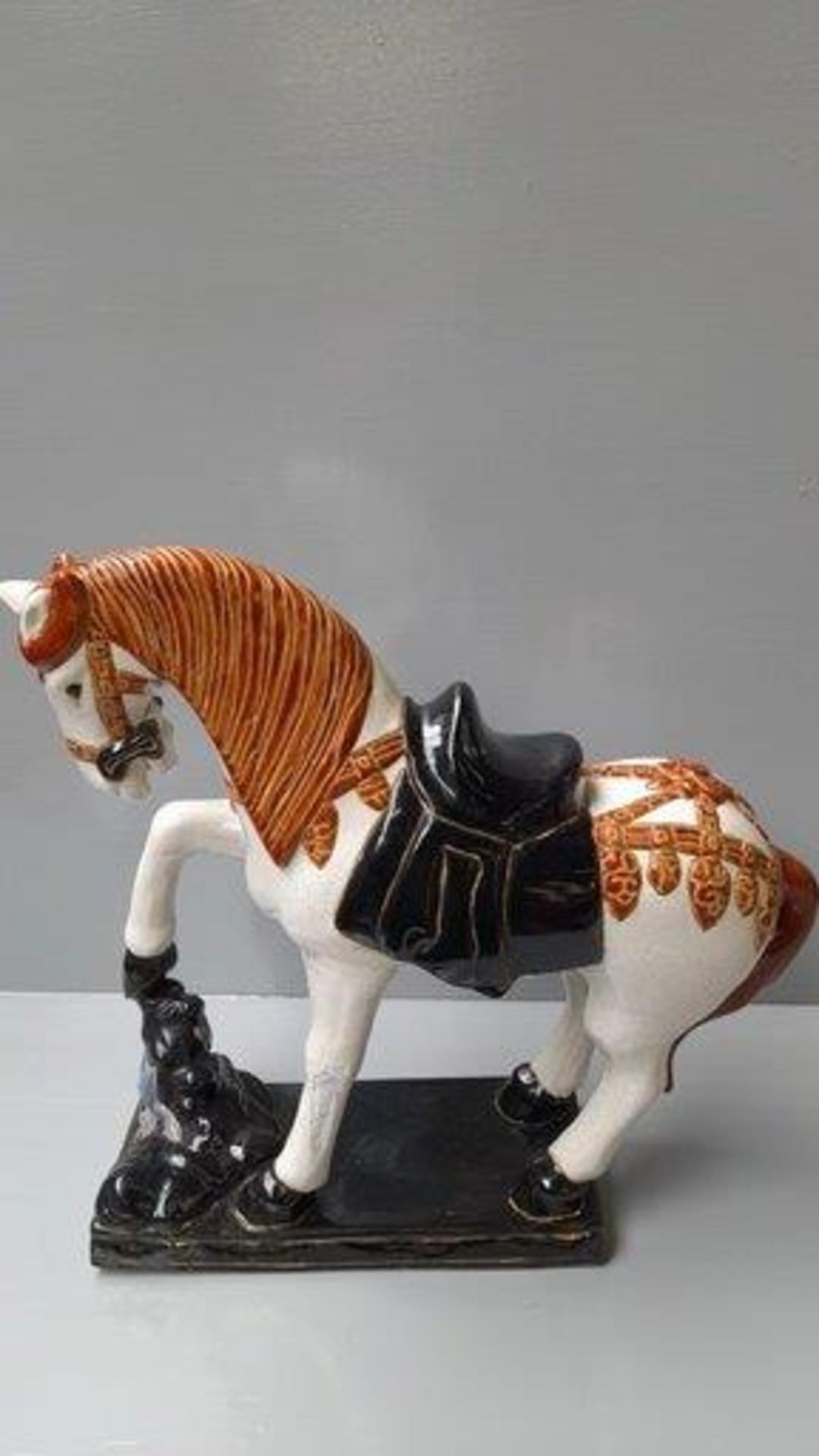 Ware Horse Ornament (A/F) - Image 3 of 3