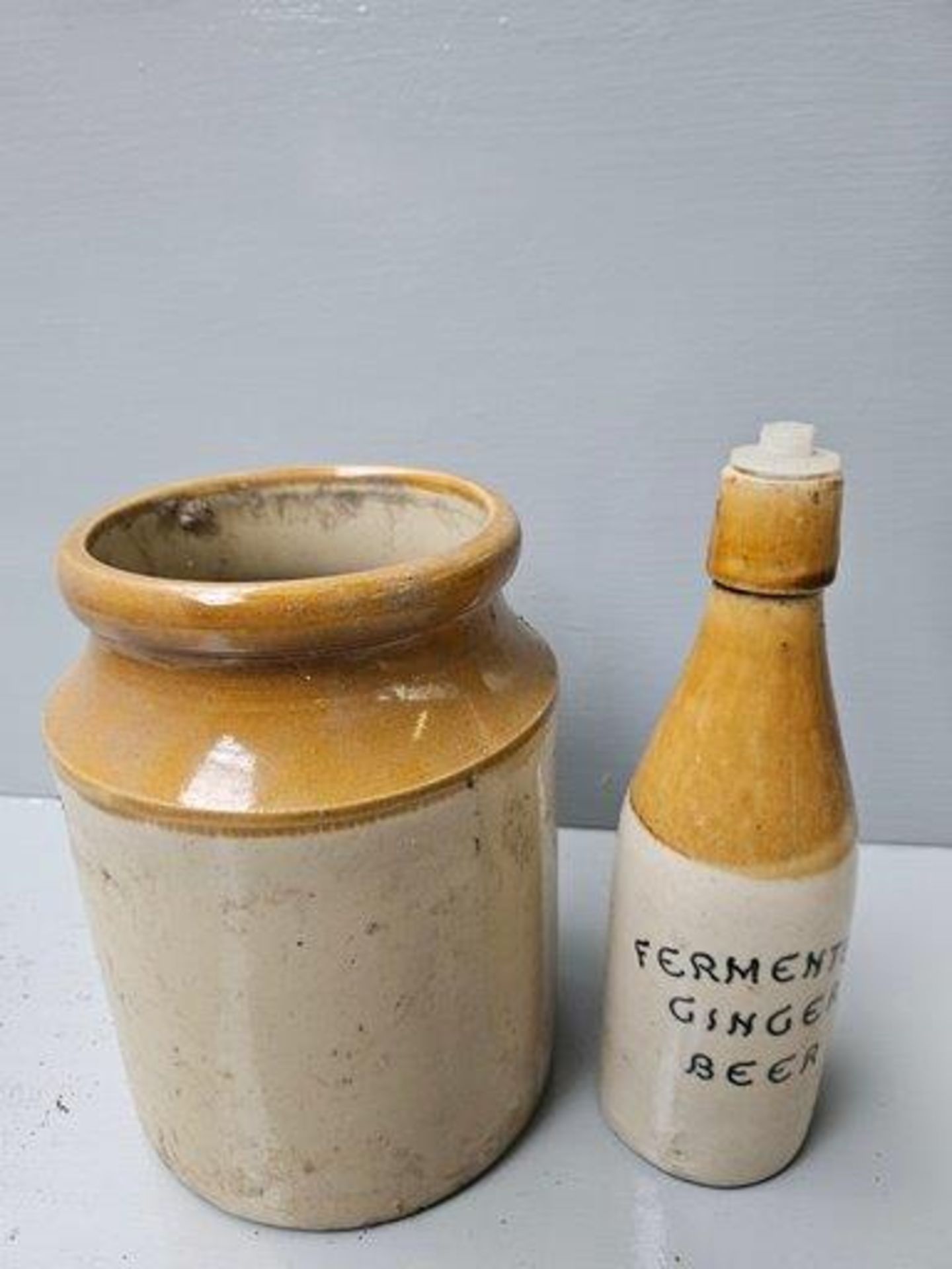 2 Flagons - Samuel Vincent, Newcastle & G Gledhill, Gosforth 1940, Creamware Jar & Bottle (A/F) - Image 4 of 4
