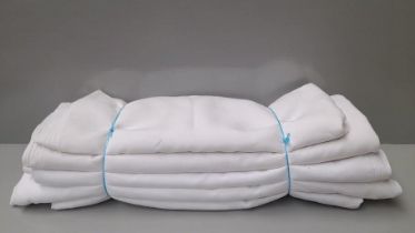 Bundle Of Bed Linen & Tablecloths