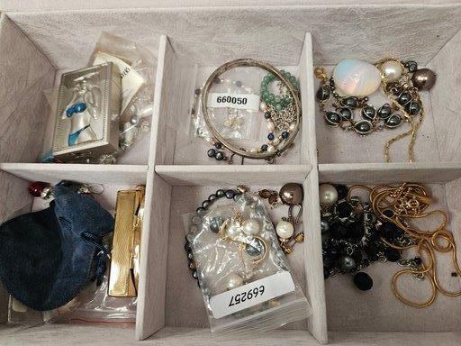 Box Of Costume Jewellery, Watches, Coins In Jewellery Box - Image 4 of 8