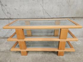 Reproduction Oak & Glass TV Stand H50cm L100cm W44cm