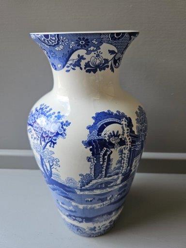 Italian Spode Vase H28cm