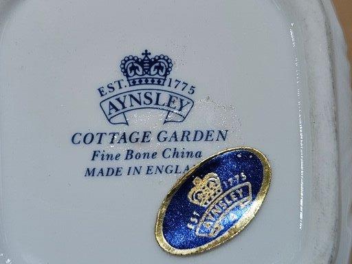 Box Including 16 Aynsley 'Cottage Garden' Dressing Table Pieces, Vases, Dishes Etc - Image 2 of 2