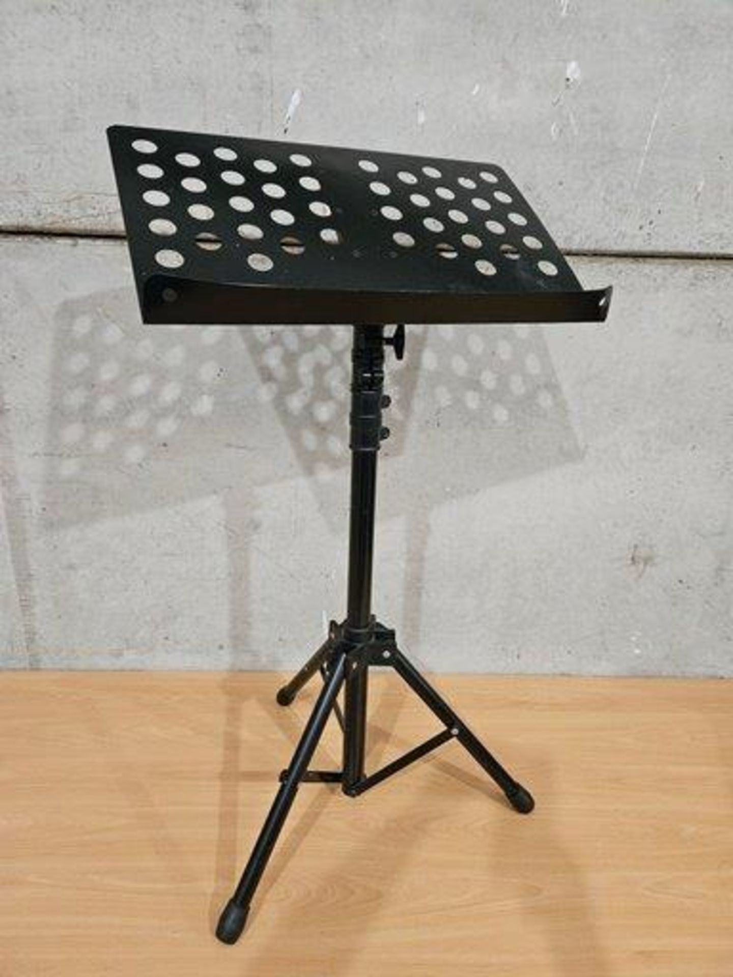 Tin Music Stand H88cm