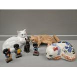 Box Including Cat Figurines, 2 Blue & White Dishes Etc