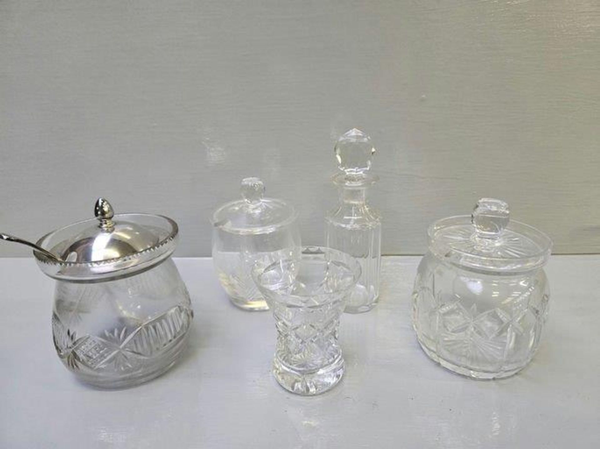 7Pc Hunting Scene Water Set, 3 Glass Lidded Preserve Pots Etc - Image 4 of 4
