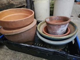 6 Assorted Planters
