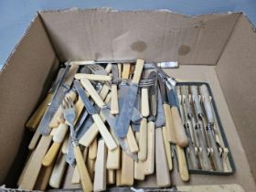 Box Of Assorted Knives