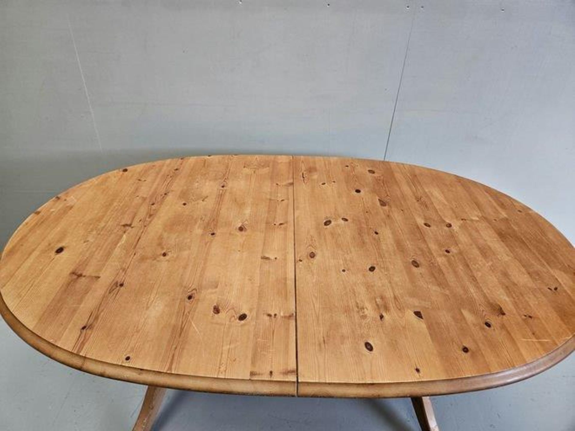 Oval Pine Kitchen Table H75cm L157cm W100cm - Image 3 of 3