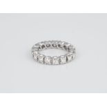 ETERNITY-RING