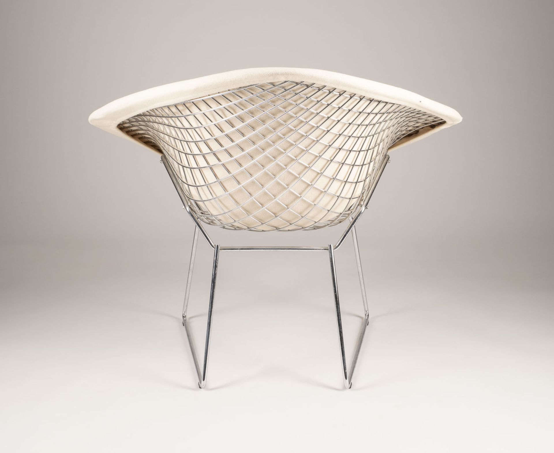 HARRY BERTOIA SESSEL MODELL 421 'DIAMOND CHAIR' - Image 3 of 3