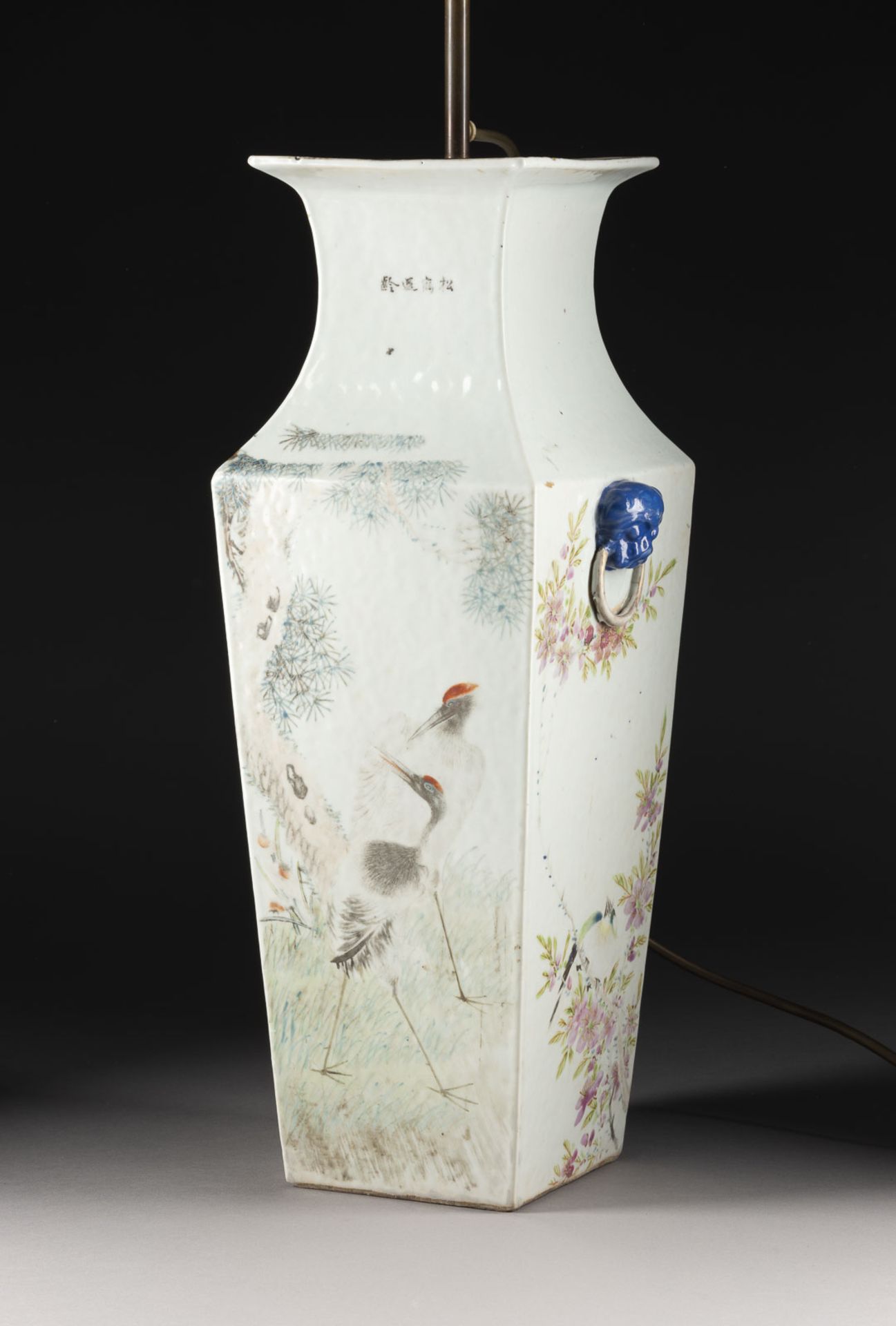 WANG ZHANG ZUGESCHRIEBEN, EINE QIANJIANG EMAILLIERTE VIERECKIGE VASE ALS LAMPE - Image 2 of 2