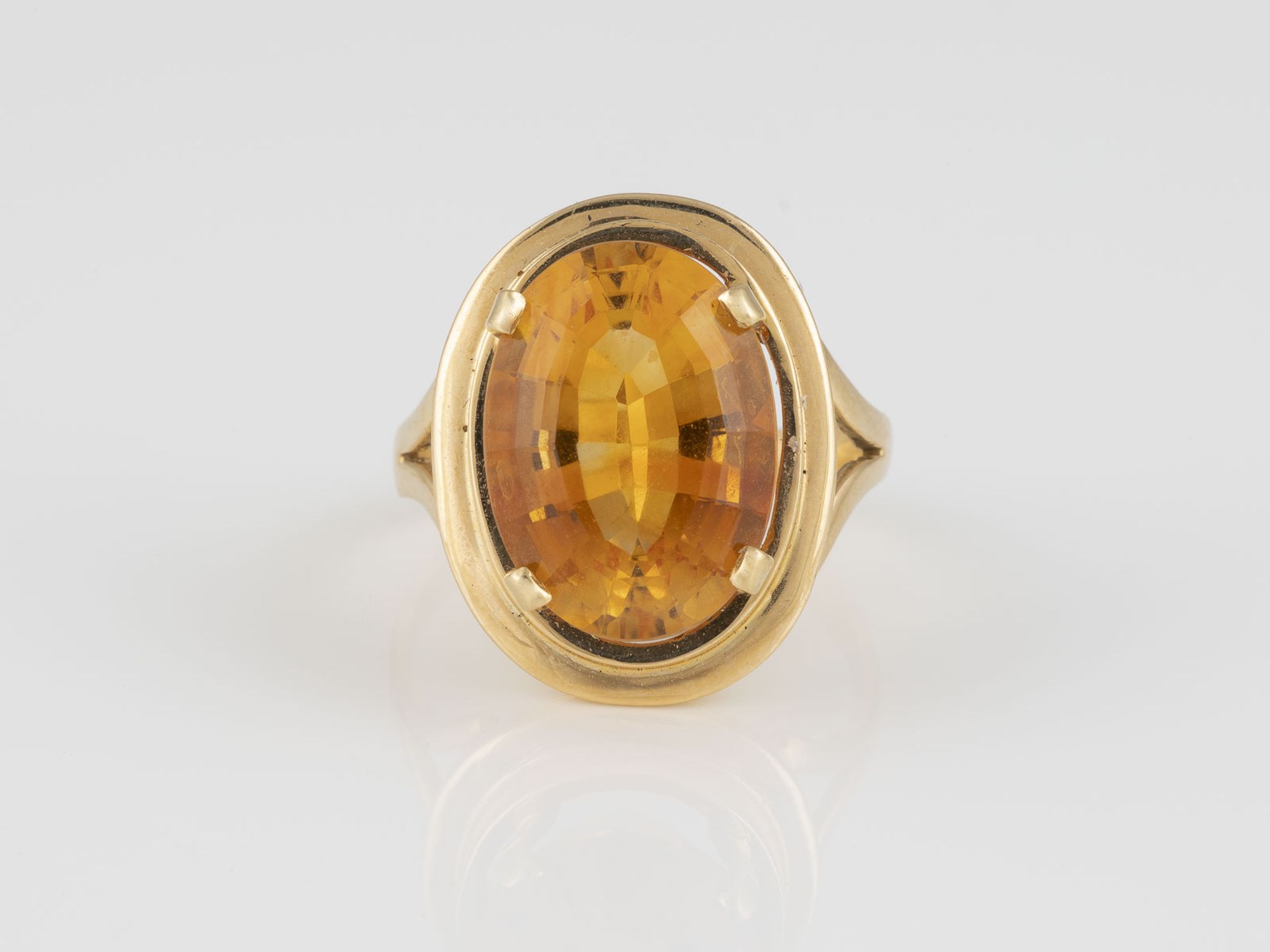 CITRIN-RING  Gelbgold. Ringmaß ca. 60,5, Ges-Gew. ca. 7,8 g