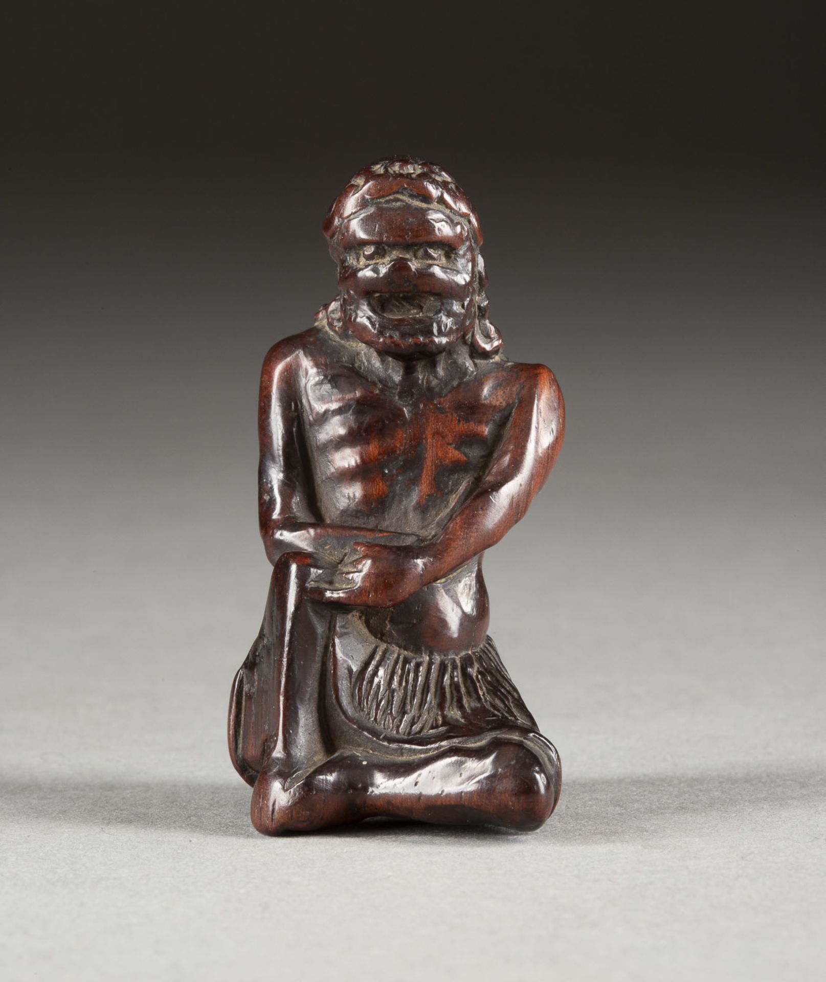 EIN FEINES HOLZGESCHNITZTES NETSUKE EINES SENNIN - Image 2 of 2