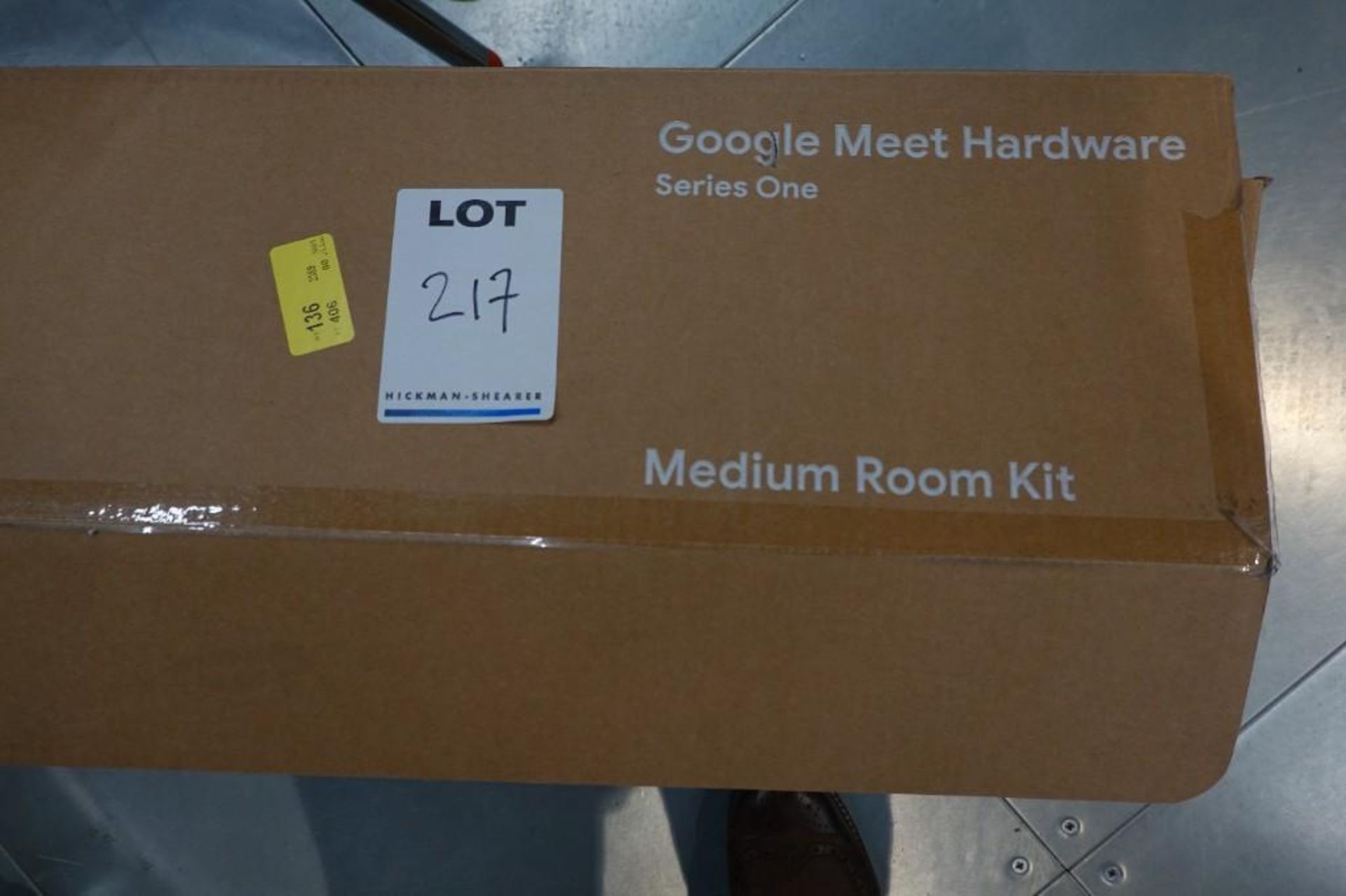 Google Meet Lenovo Series One Medium Room Kit