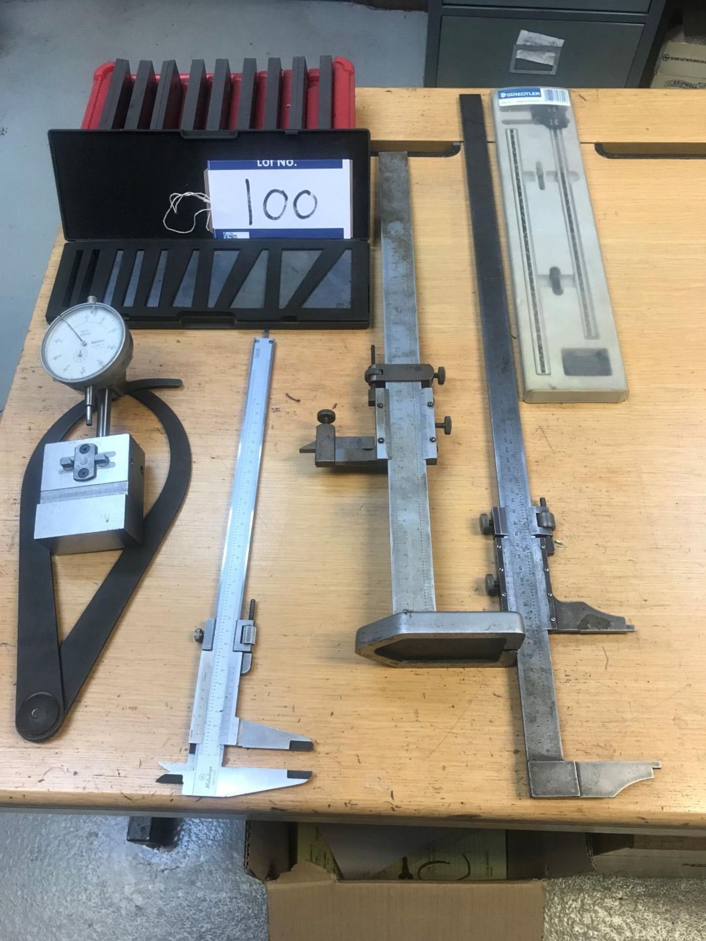 Inspection Equipment (As Lotted) - 3 Vernier Calliper, Vernier Height Gauge, DTI,OD Callipers