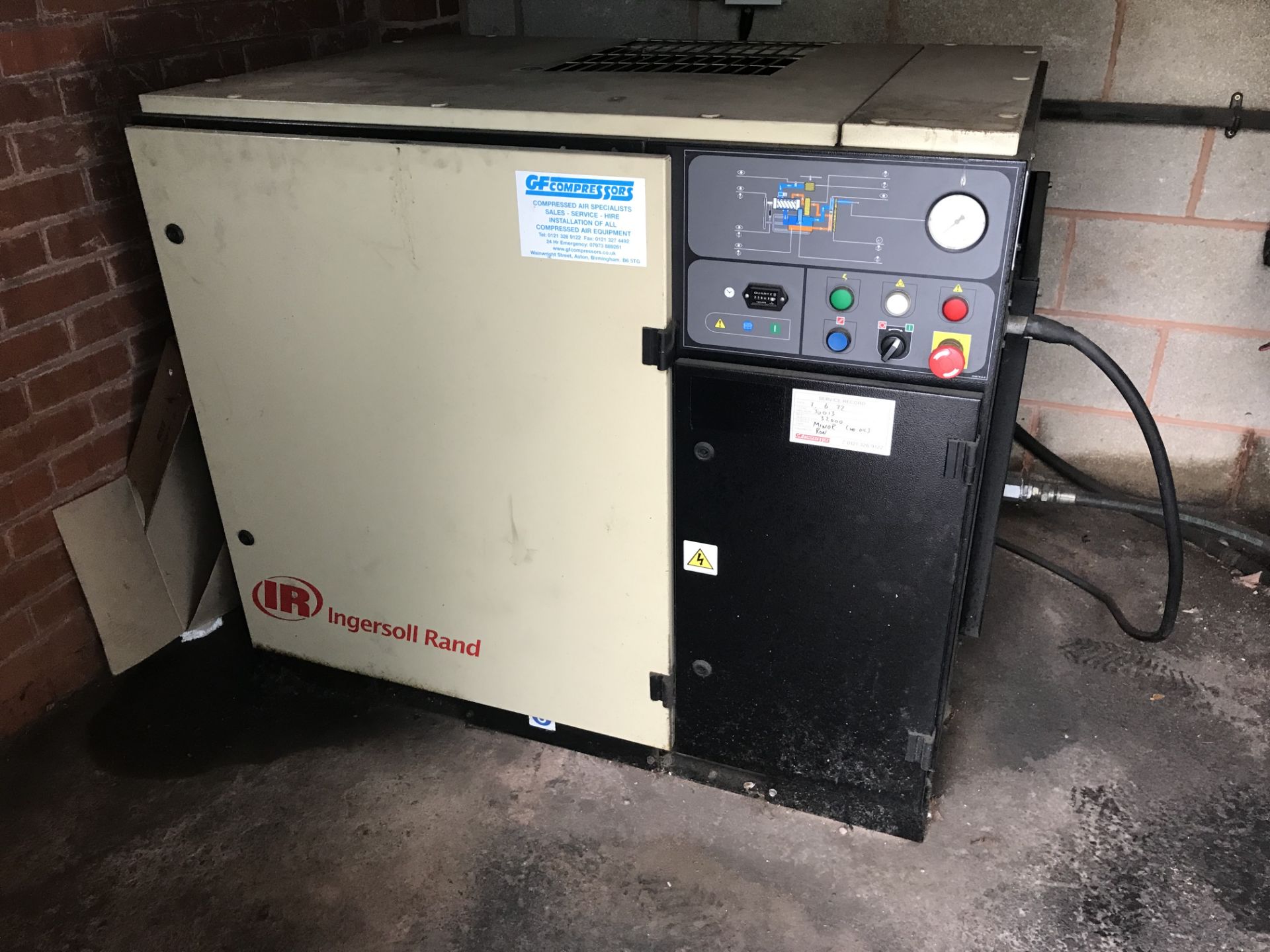 Ingersoll Rand UP5-15-8 Packaged Air CompressorSerial No. UCV1011250 (2016)