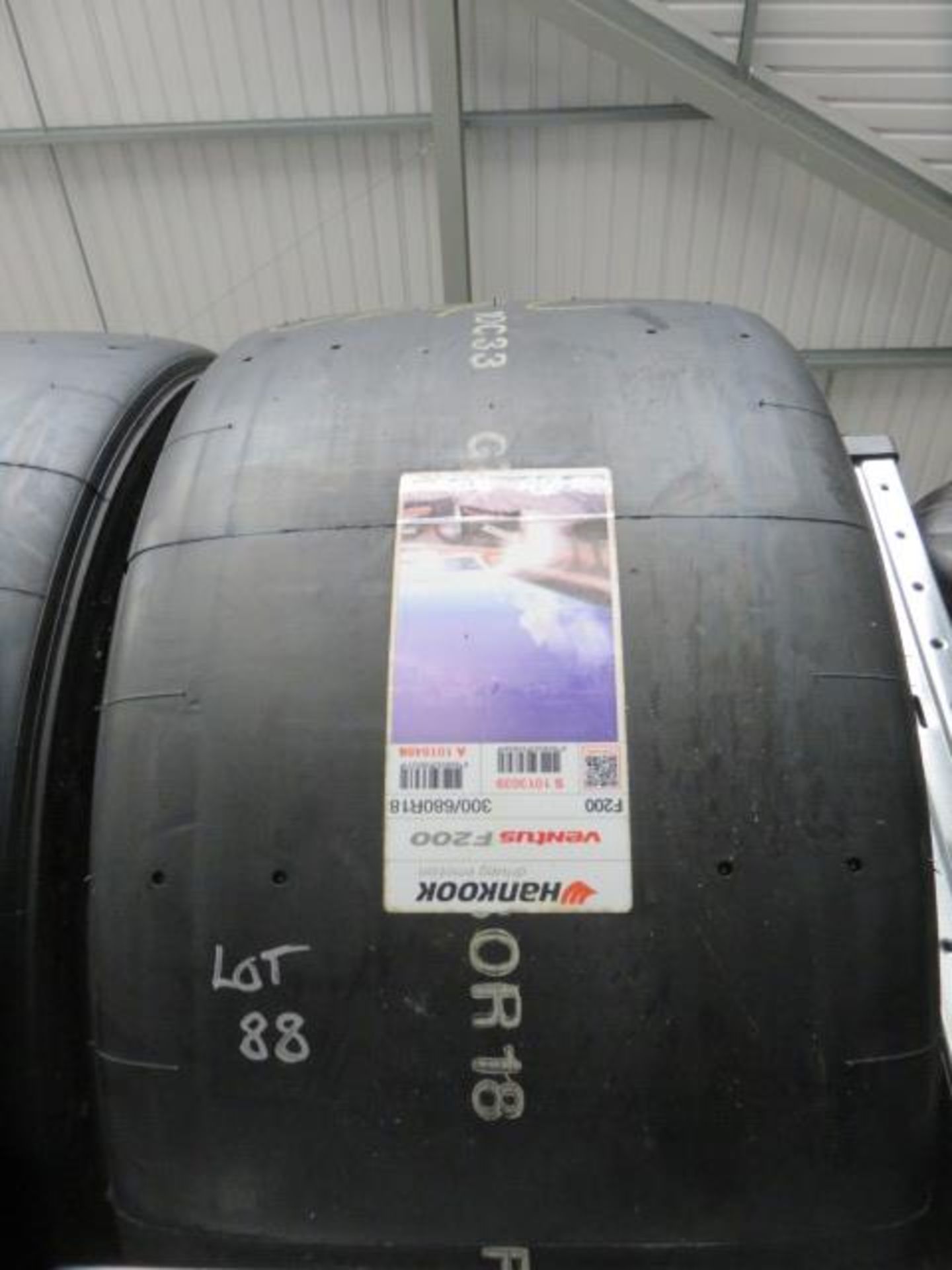 4 x New Hankook 300/680LR18 Slick Racing Tyres Compound F200 As Lotted - Image 2 of 2