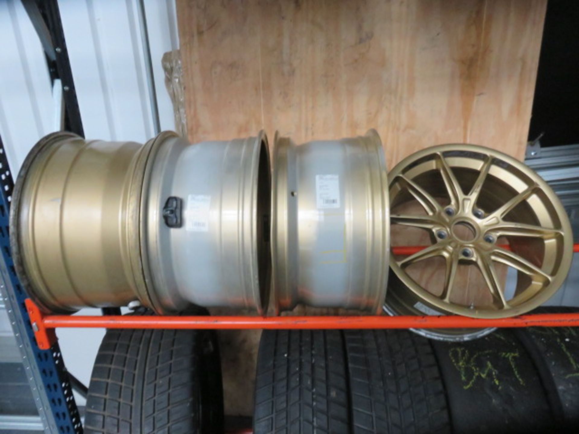 Set of (2) Rear & (2) Front Porsche Cayman Gen 2 JT Gold 18in Alloy Wheel Rims As Lotted