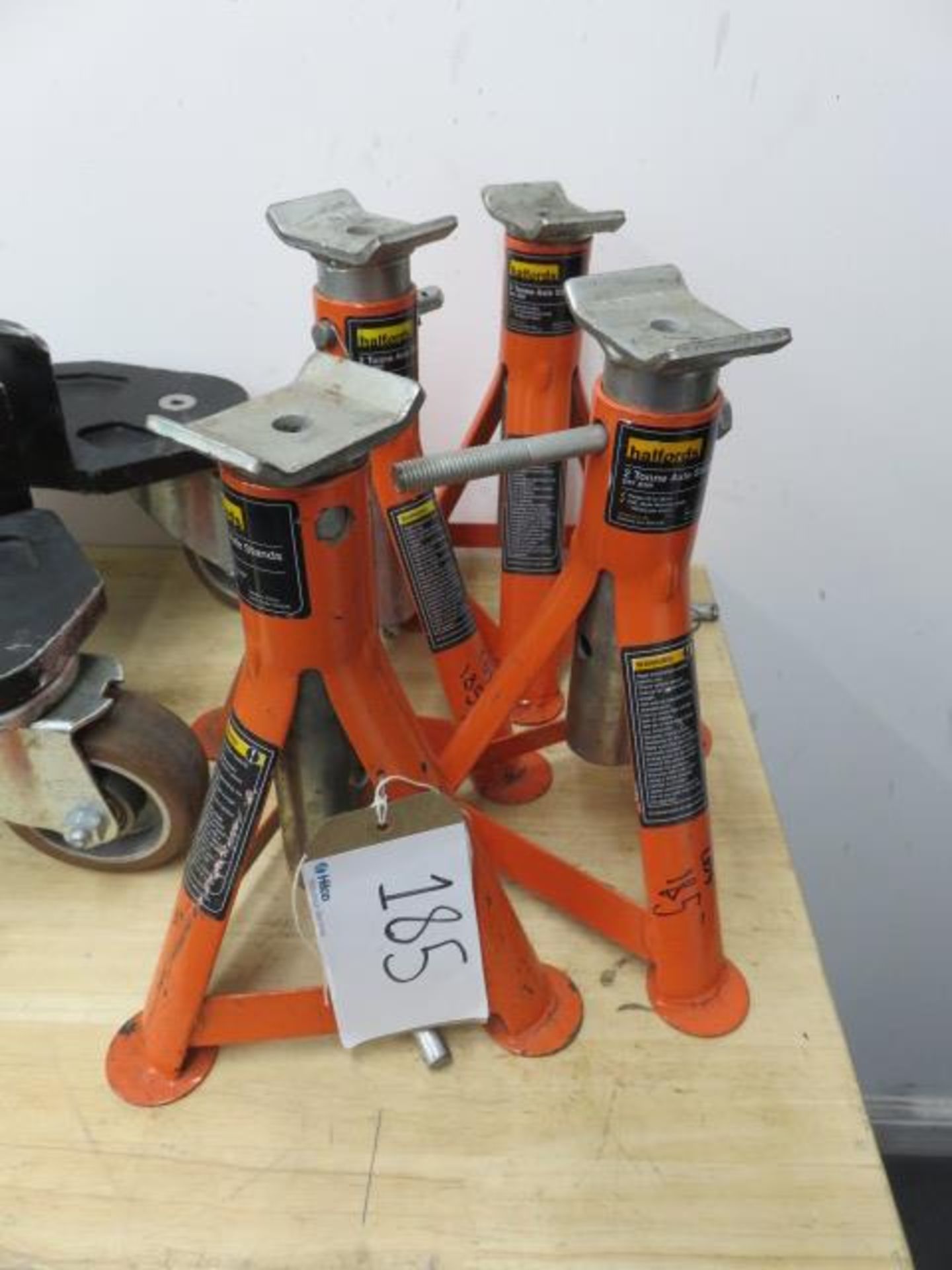 Set of (4) Halfords 2 Tonne Axle Stands As Lotted
