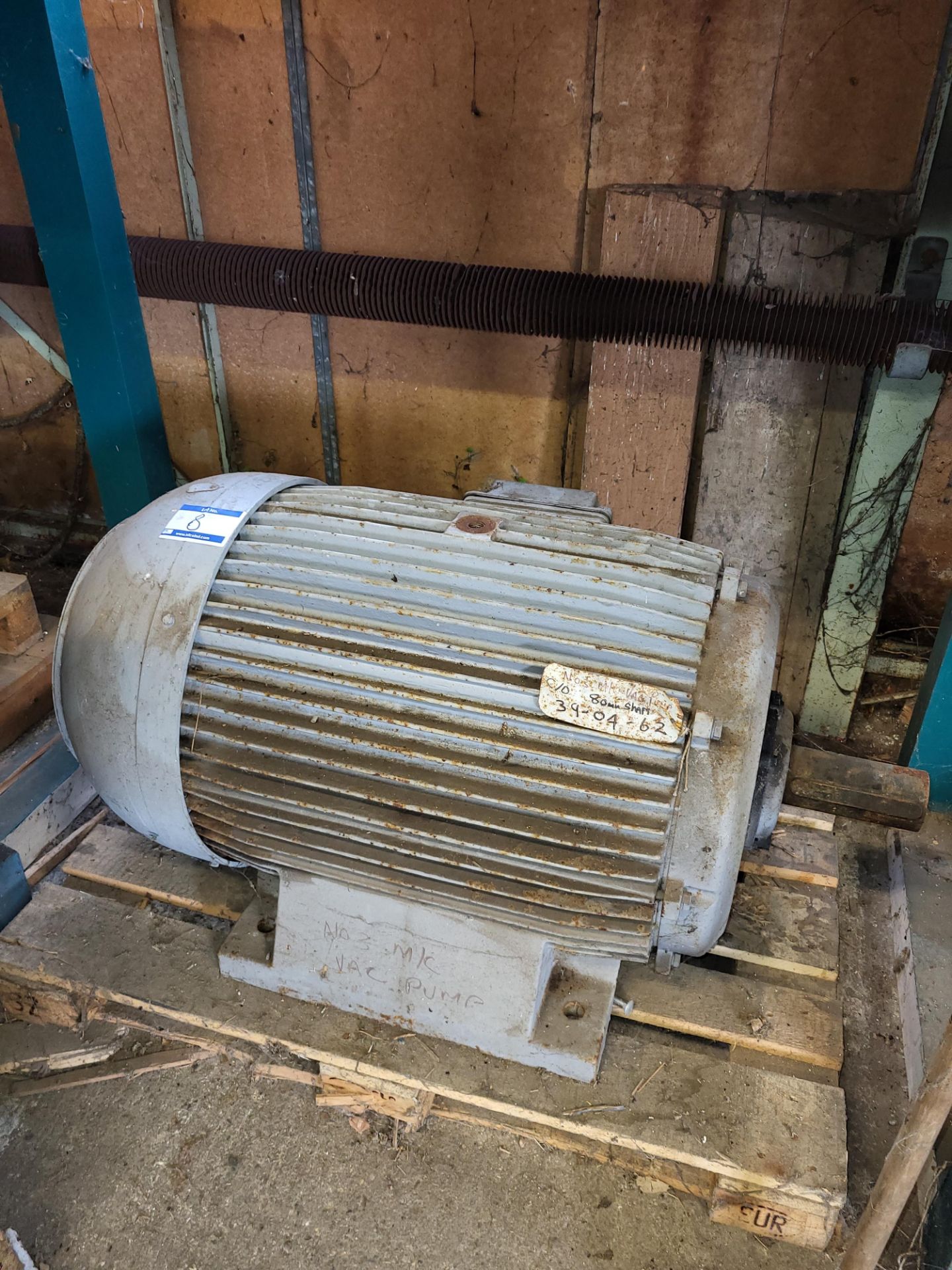 1 Sever Model ZK315MB 168/184KW, 1485/1700 RPM Motor with 80mm Shaft. Arjo Number 39-04-62