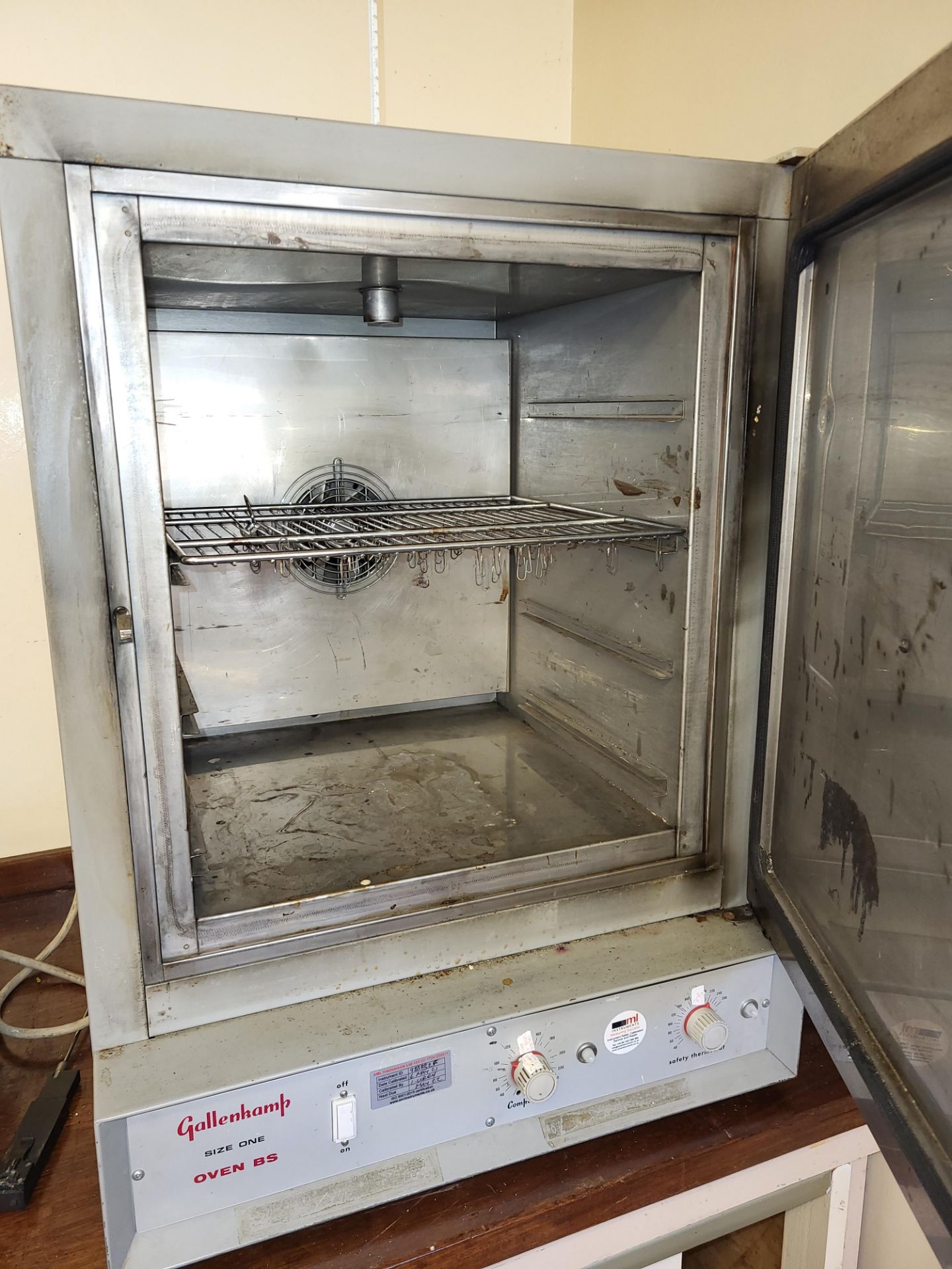 1 Gallenkamp One Size Oven BS. Cat No. OVH200010A - Image 3 of 3