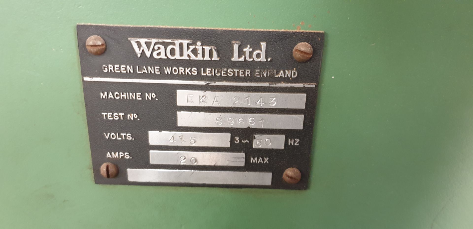 1: Wadkin EKA 3 Head Sliding Table Tenoning Machine Serial Number: EKA2143 Please note, extraction s - Image 4 of 4