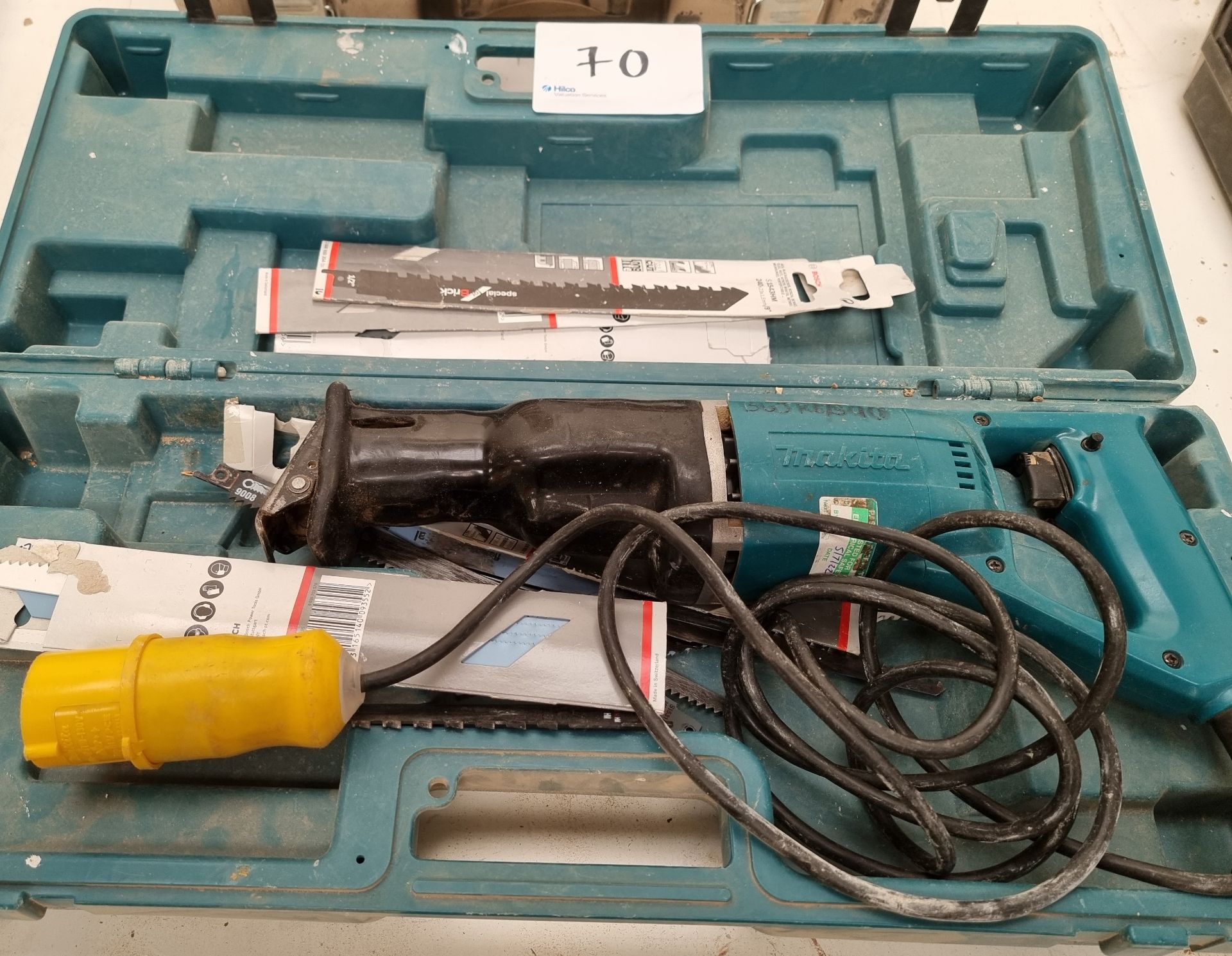 1: Makita JR3000V Corded Reciprocating Saw, with spares and box - Image 3 of 3