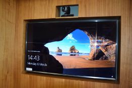 Samsung 55 inch Flat Screen Display with Logitech 860-000465 Conference Camera