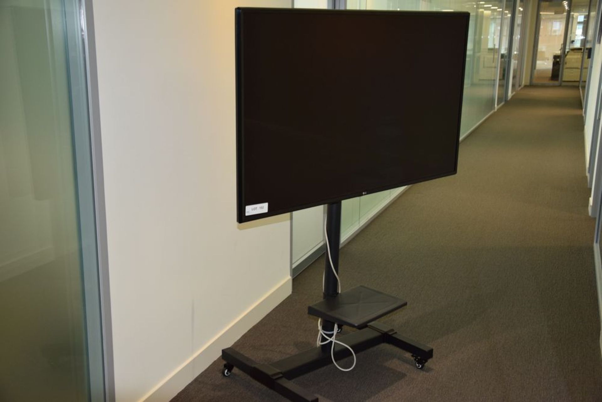 LG 55UJ635V 55 inch Flat Screen Display with Mobile Stand