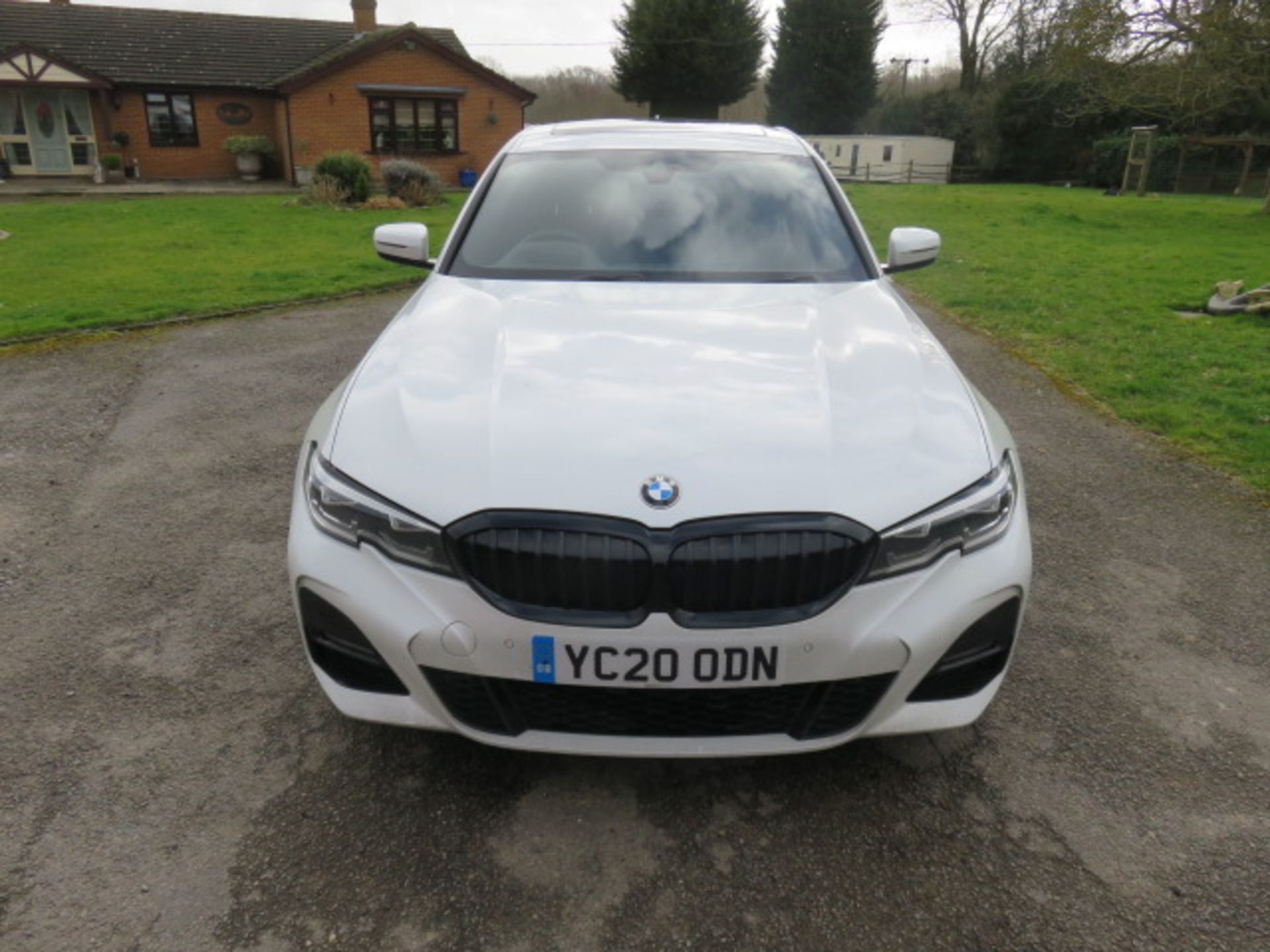 1 BMW 330e M Sport Auto 2.0 Hydrid Electric Four Door Saloon. - Image 8 of 16